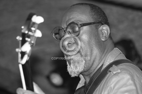 TACUMA JAMMAALADEN 2001